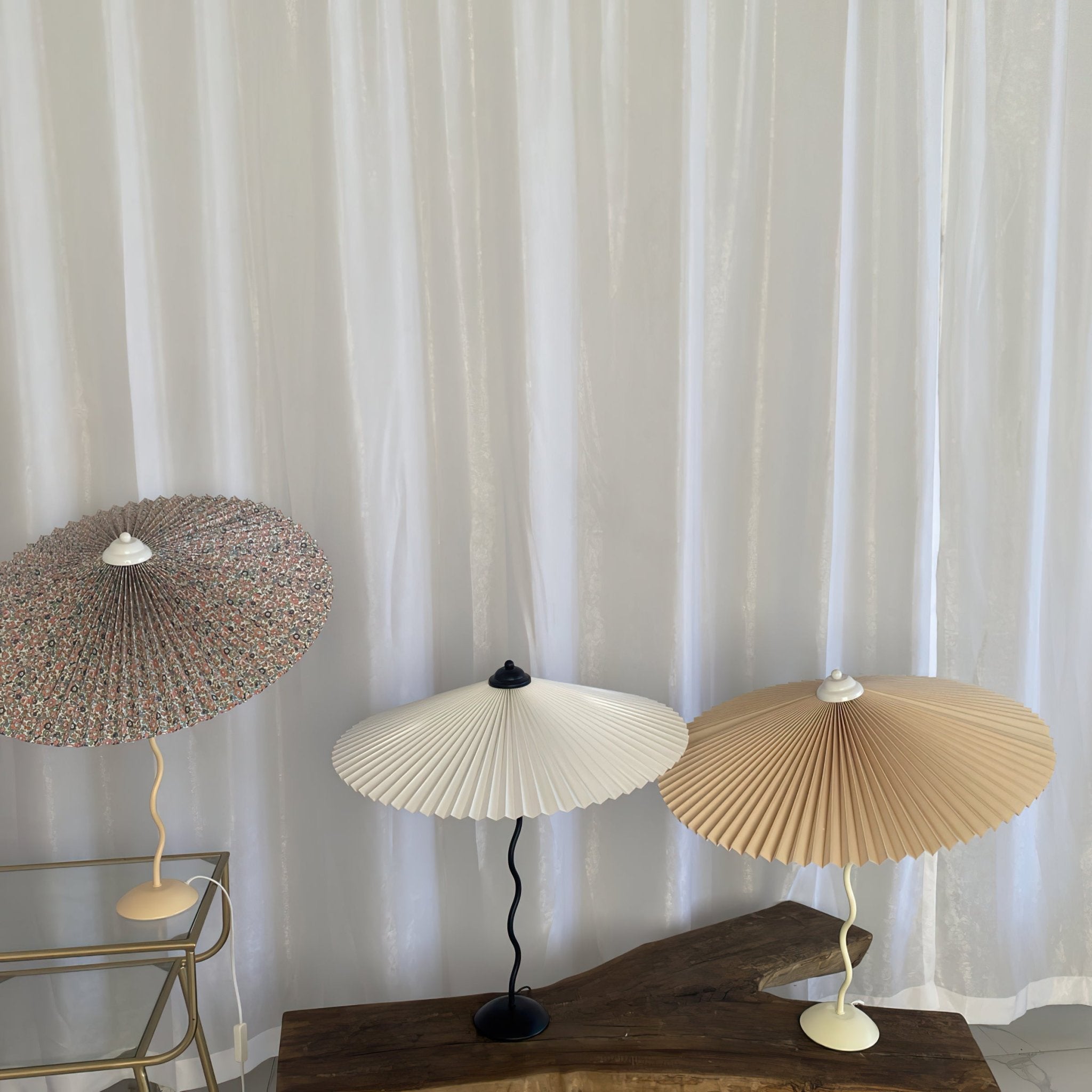 Pleated Hat Table Lamp