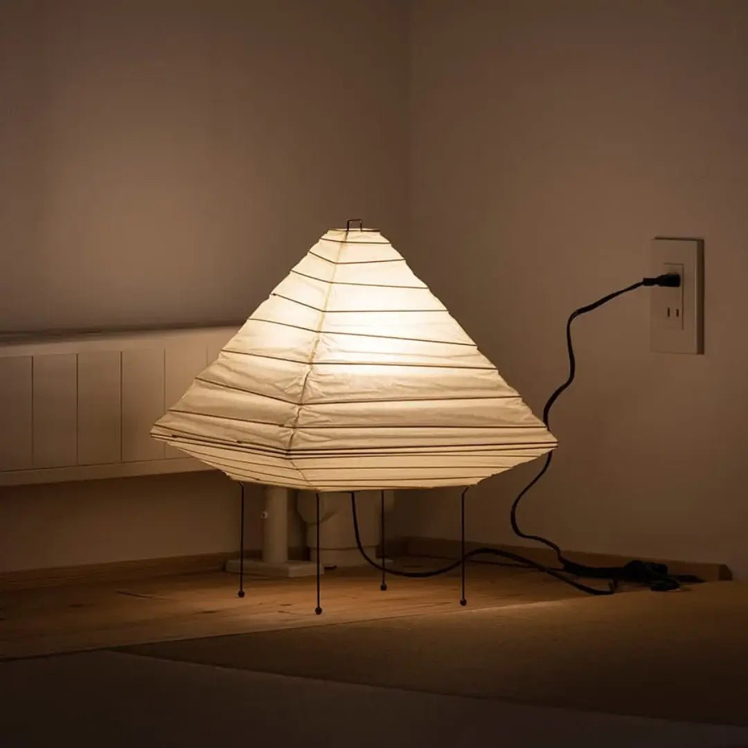 Kiyoshi Akari Paper Table Lamp