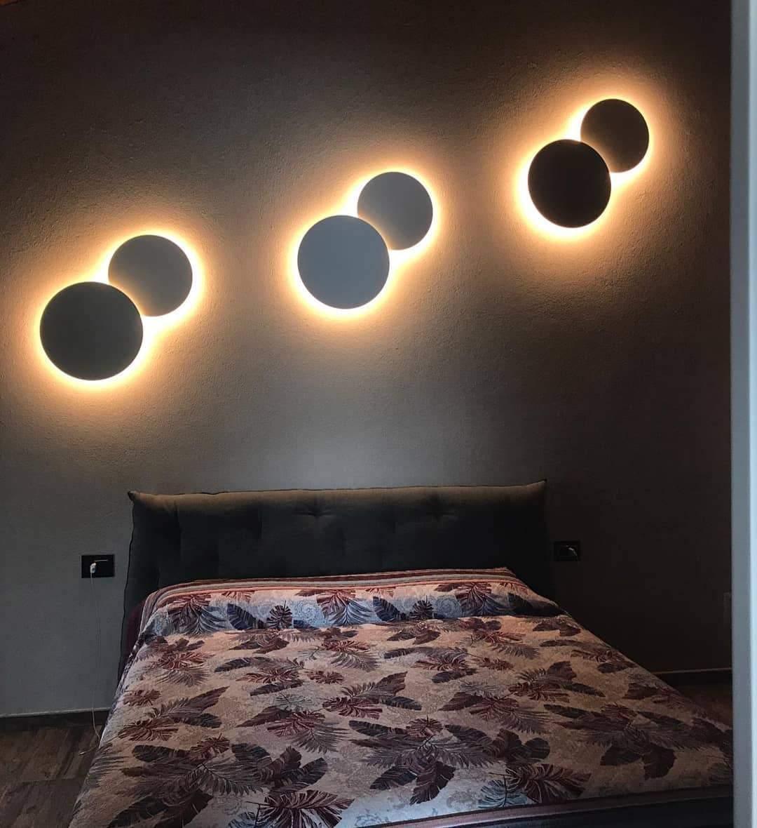 Geometric Disc Wall Lamp