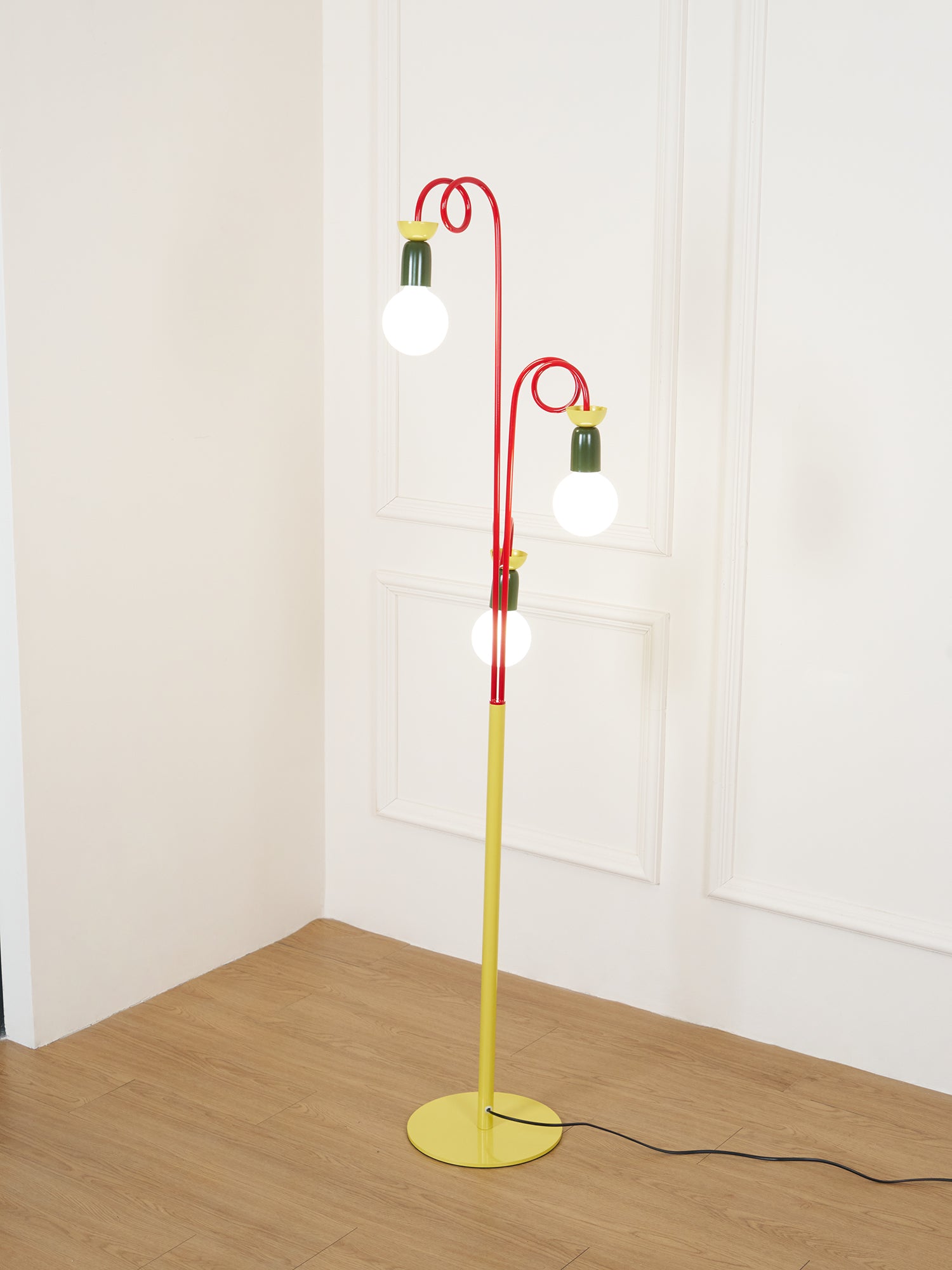 Circulo Play Floor Lamp