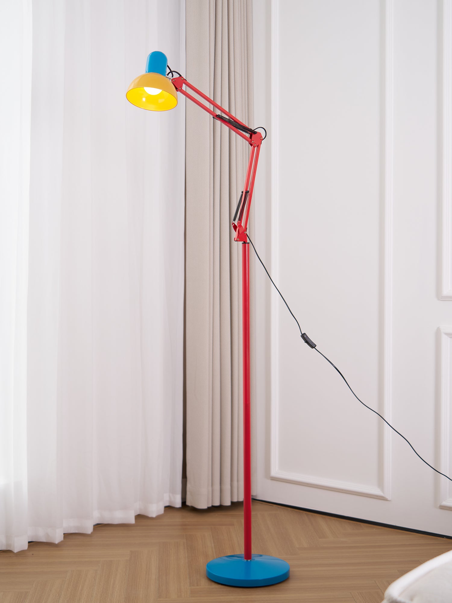 Flexi Memphis Floor Lamp