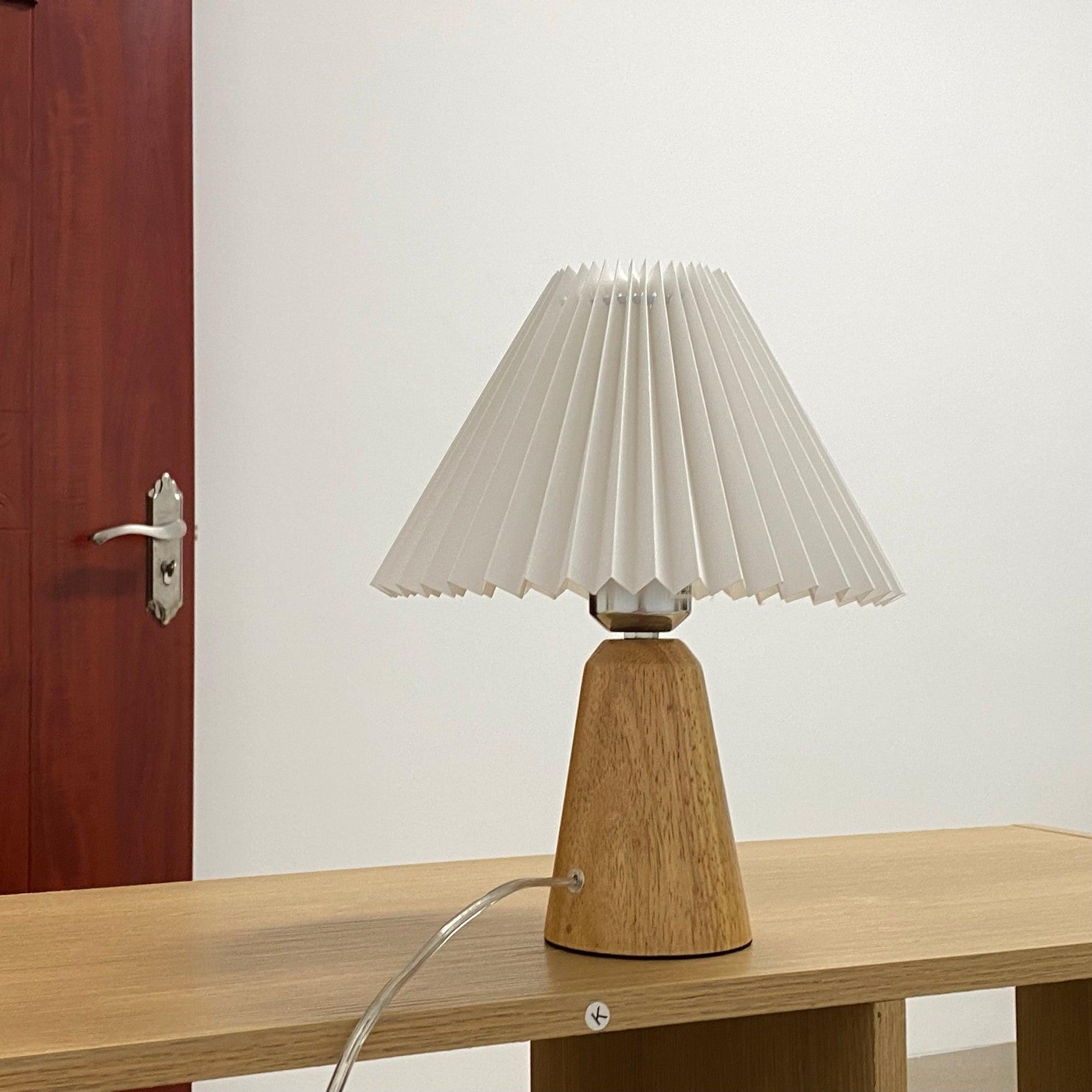 Facet Table Lamp