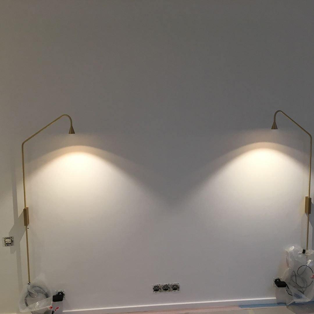 Pureform Wall Lamp