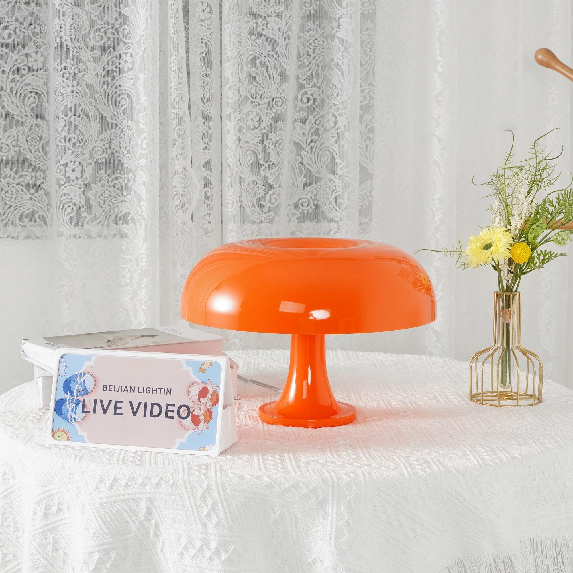 Mushroom Playful Table Lamp