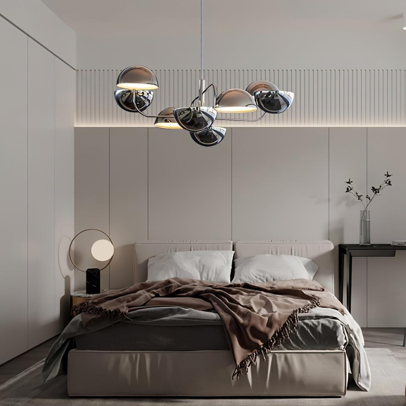 Elisabeth Penta Chandelier