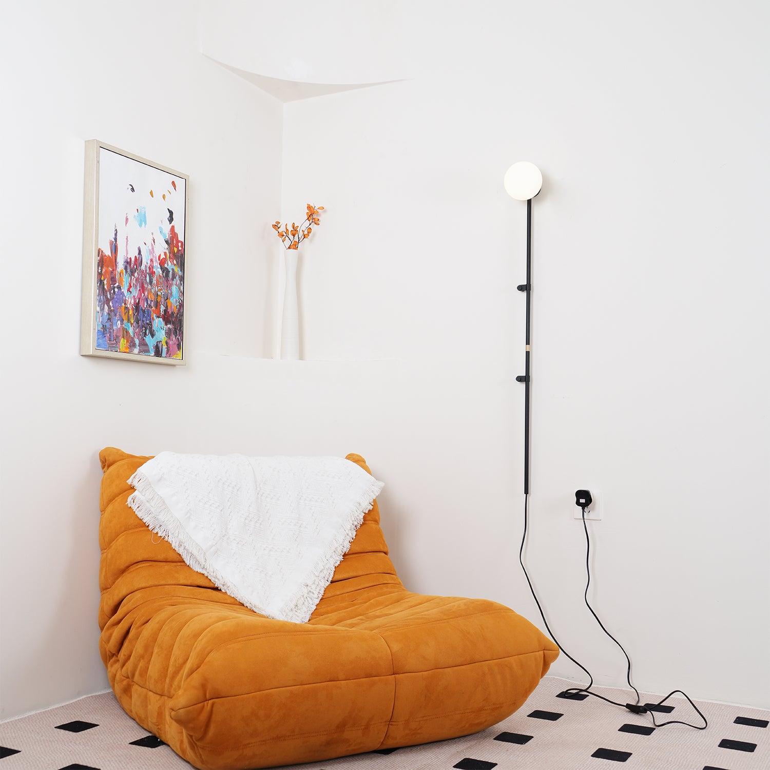 Funiculi Plug In Wall Lamp