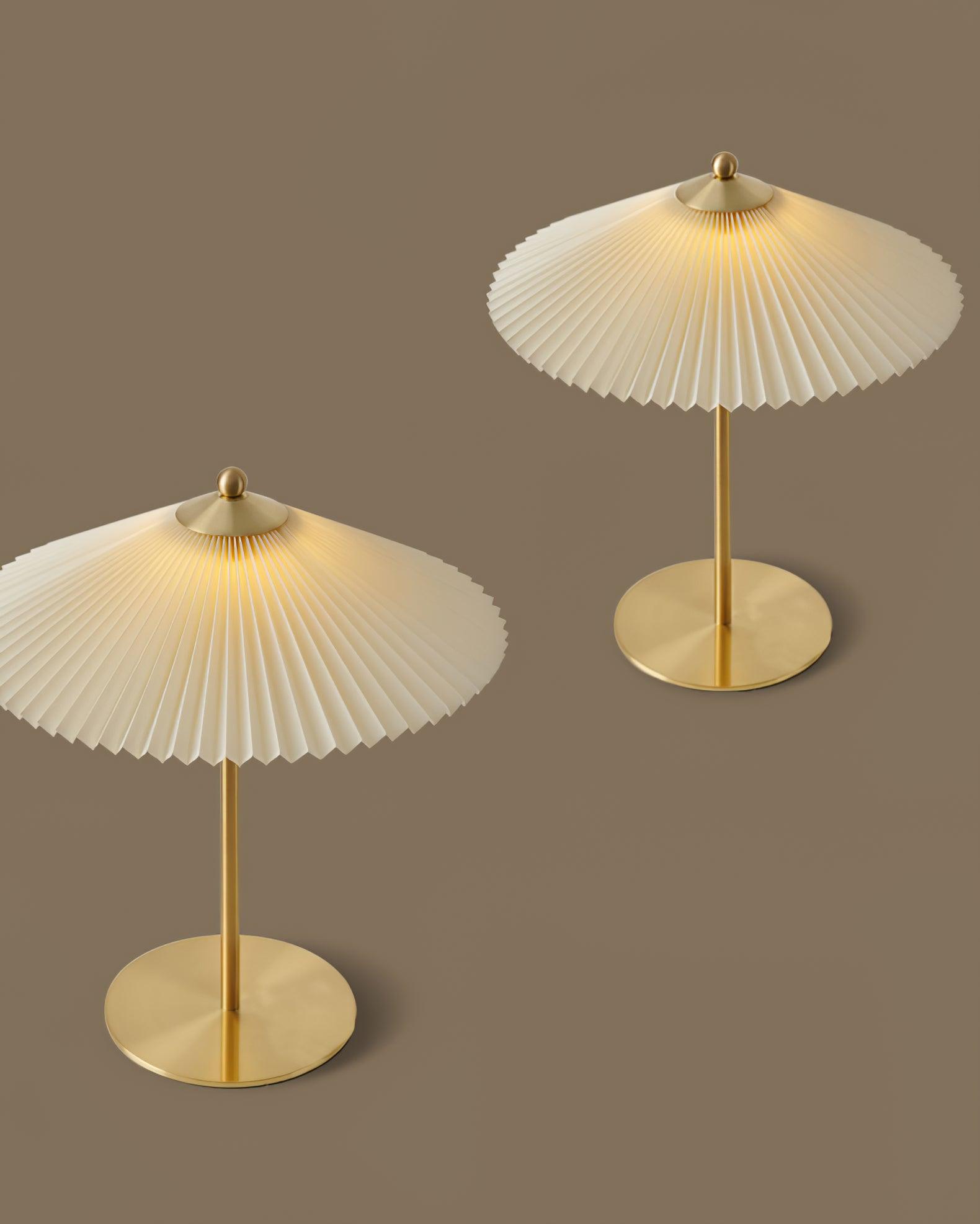 Perla Pleated Table Lamp