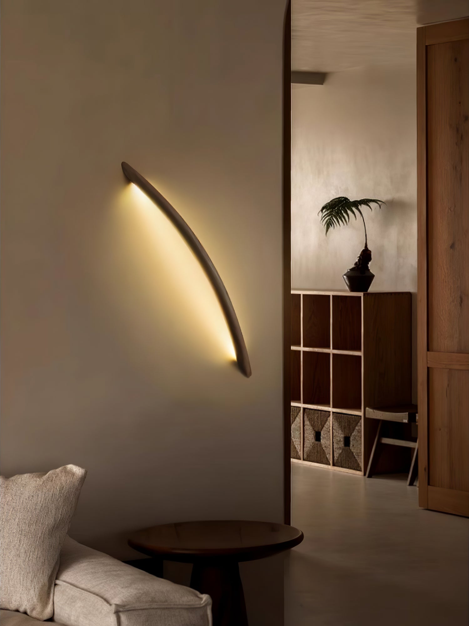 Linea Wood Wall Light