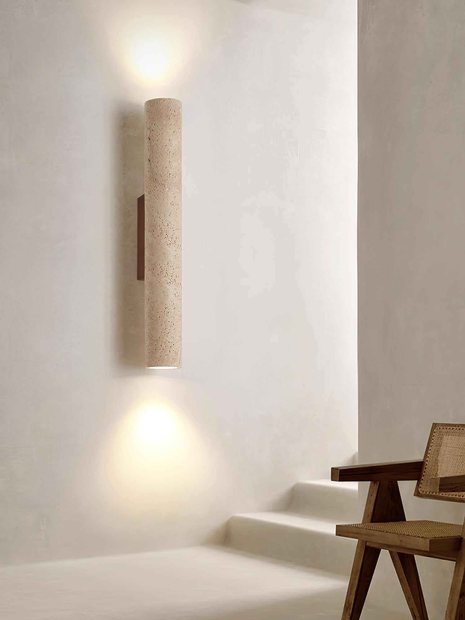 Solis Column Wall Lamp