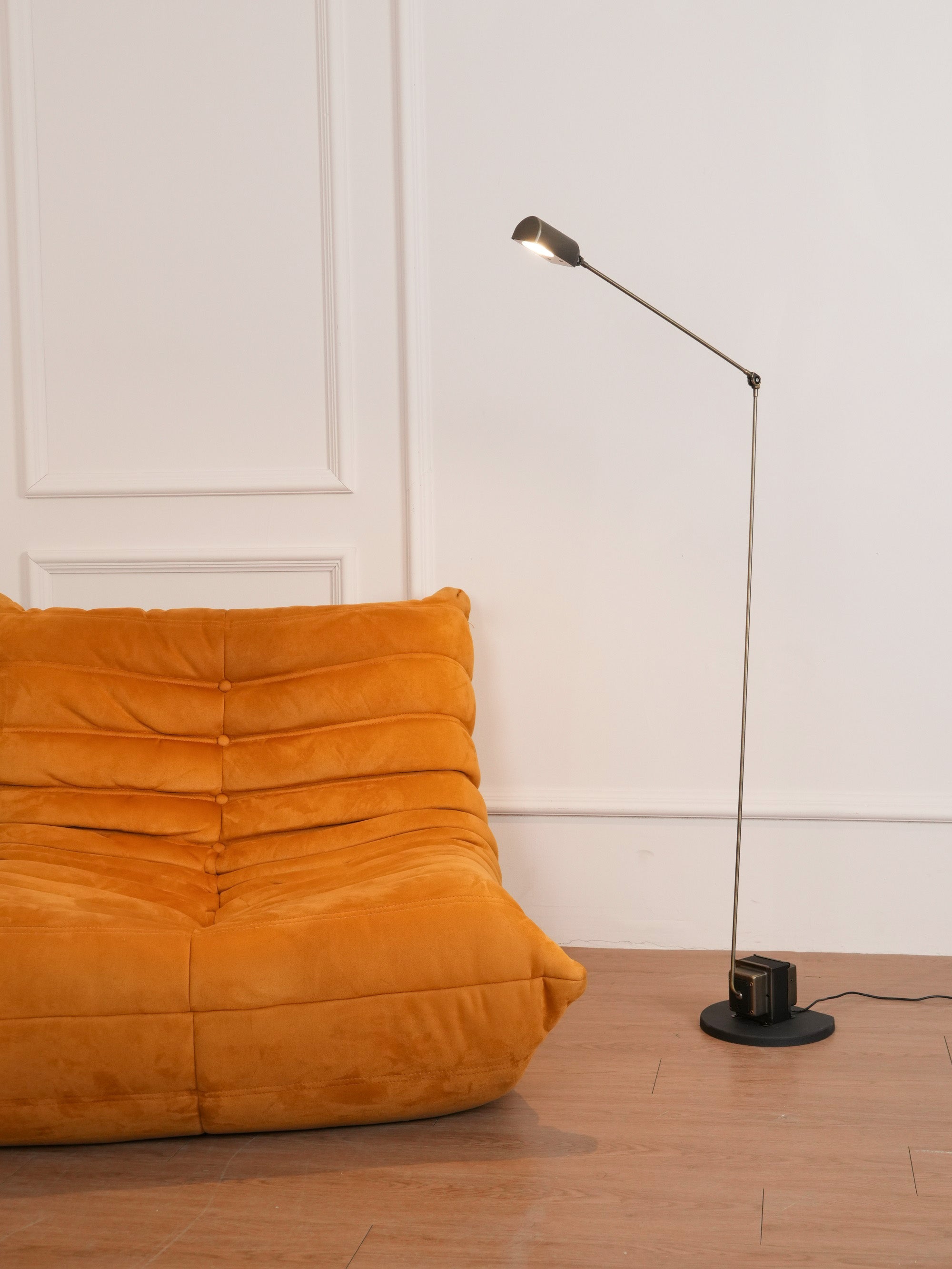 Dynamo Floor Lamp