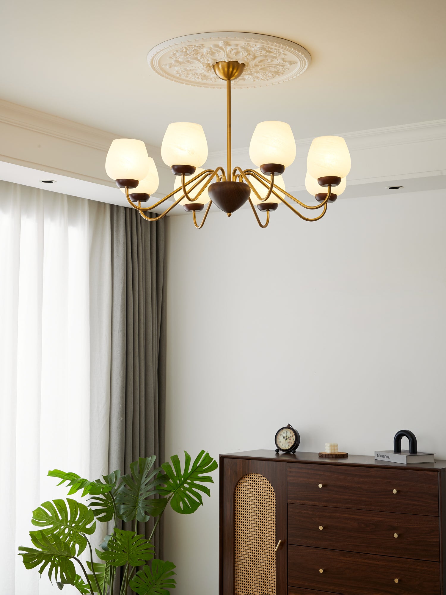 Aurorium Chandelier