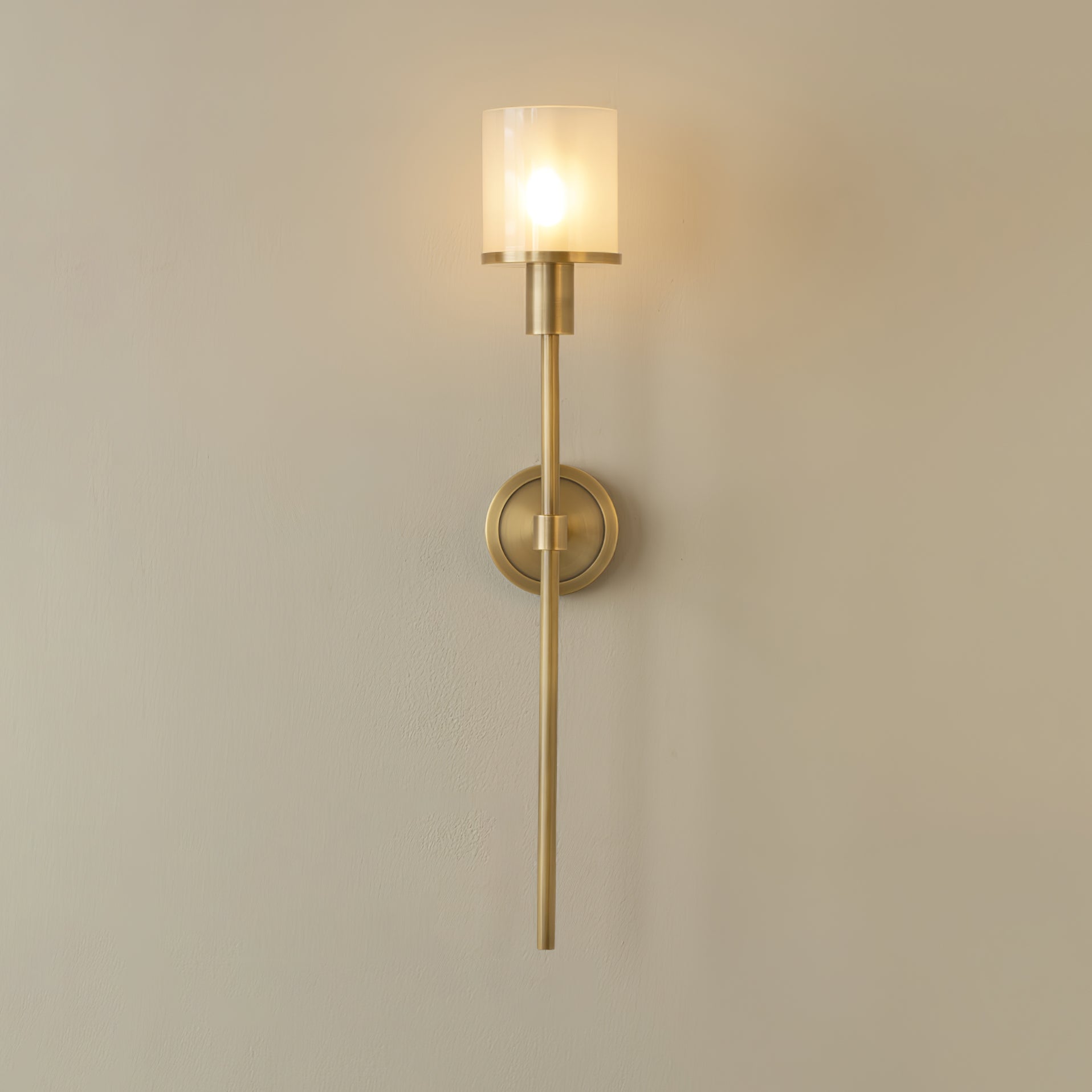 Tracie Classic Sconce