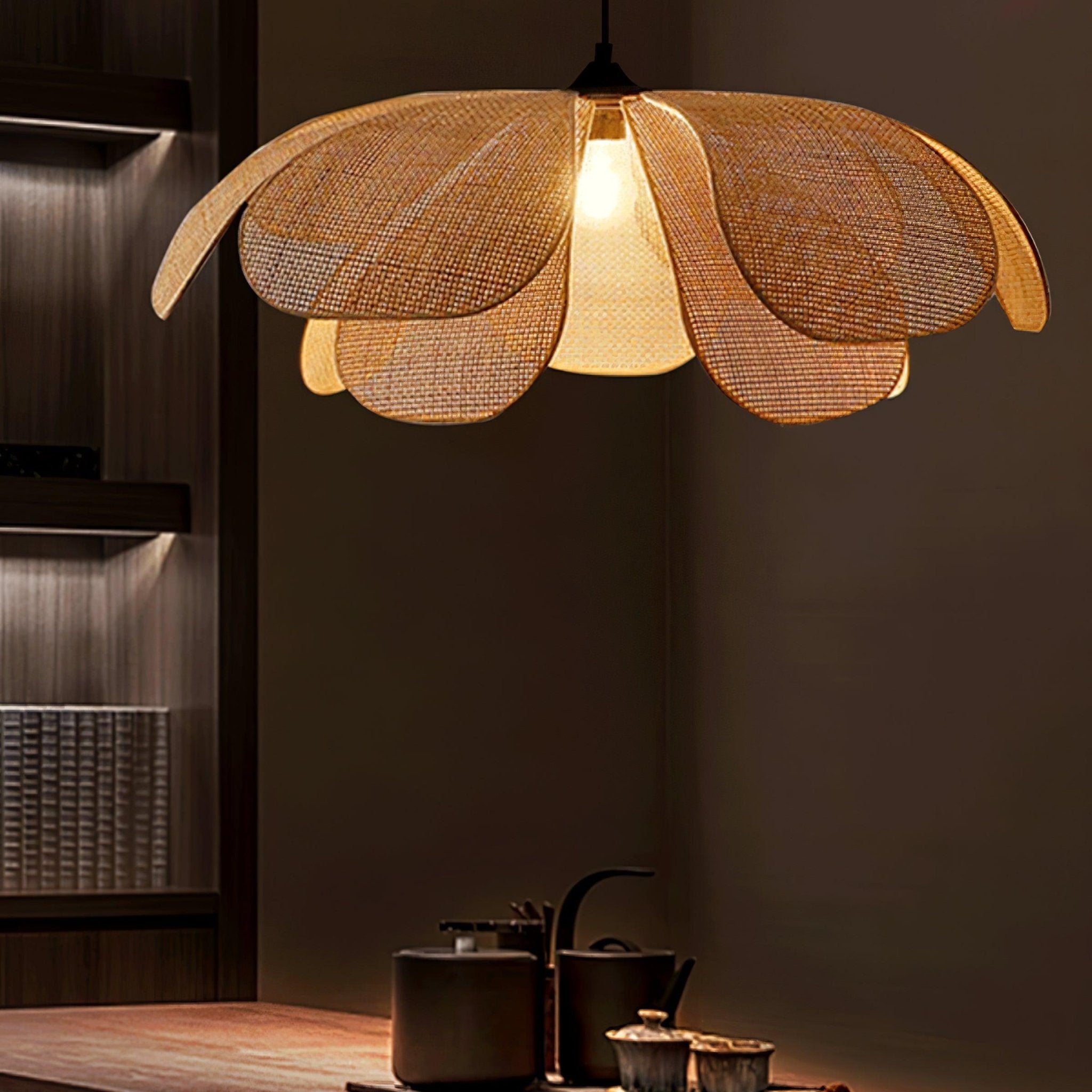 Rattan Petal Pendant Lamp