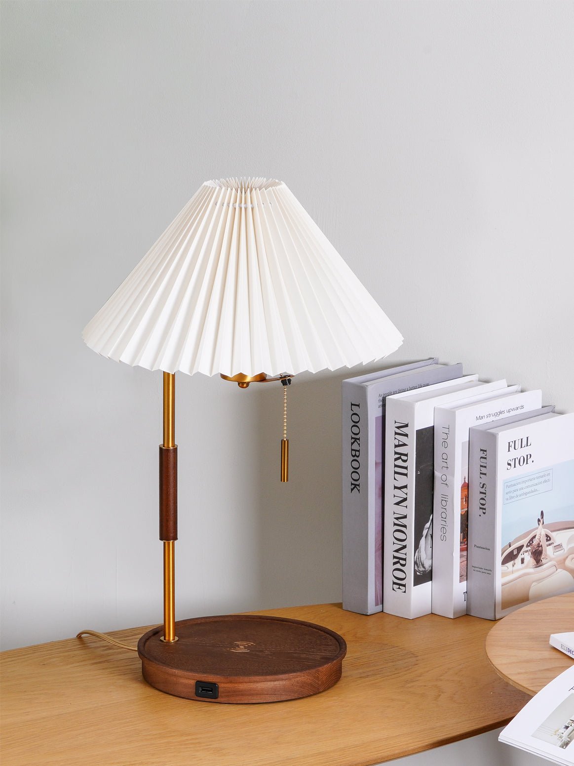 Wooden Retro Table Lamp