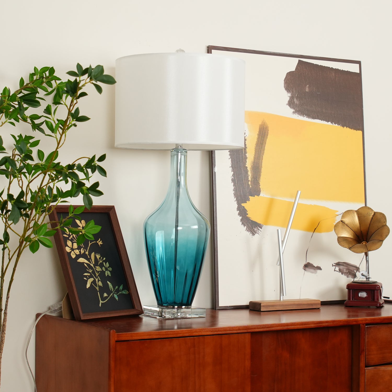 Hagano Table Lamp