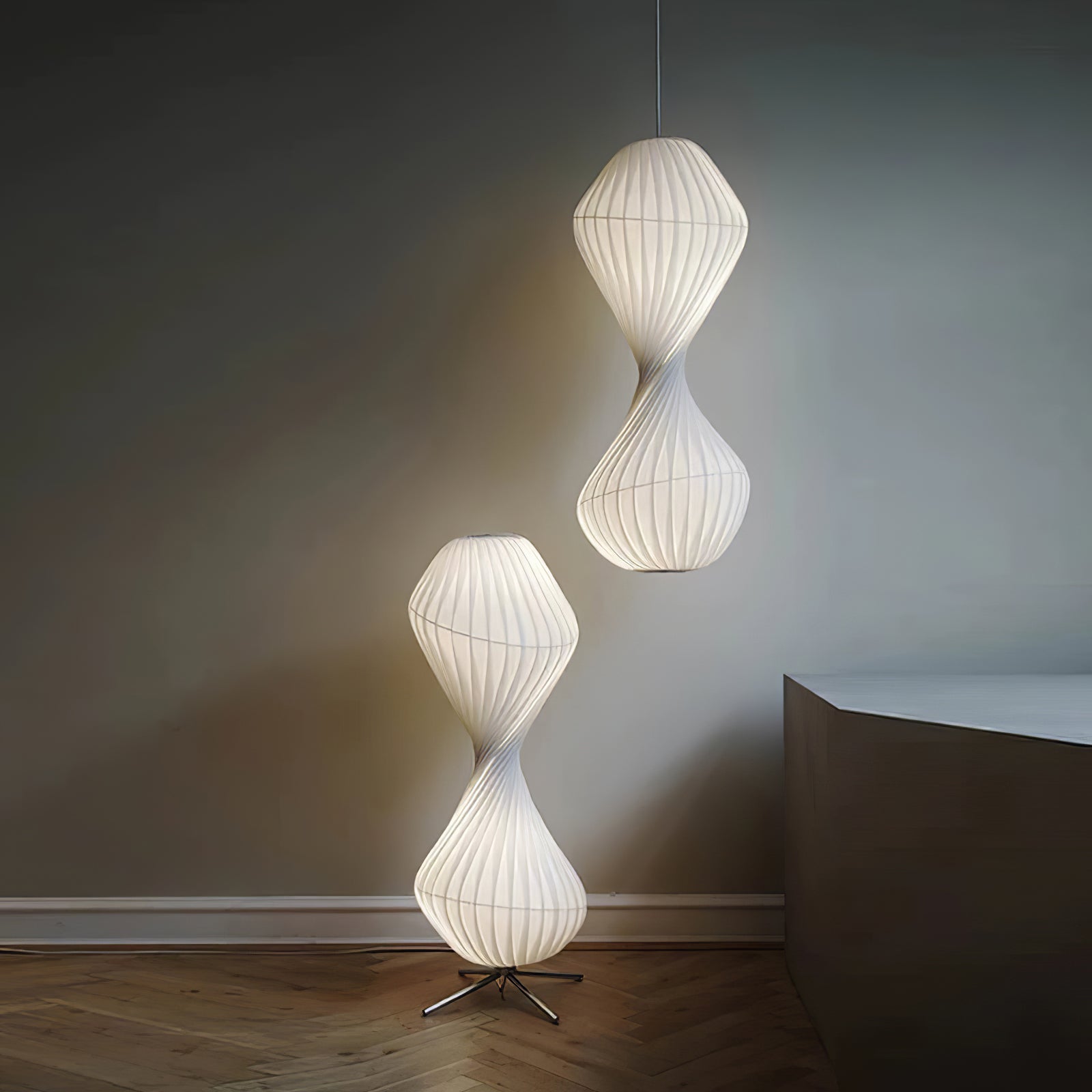 Isadora Floor Lamp