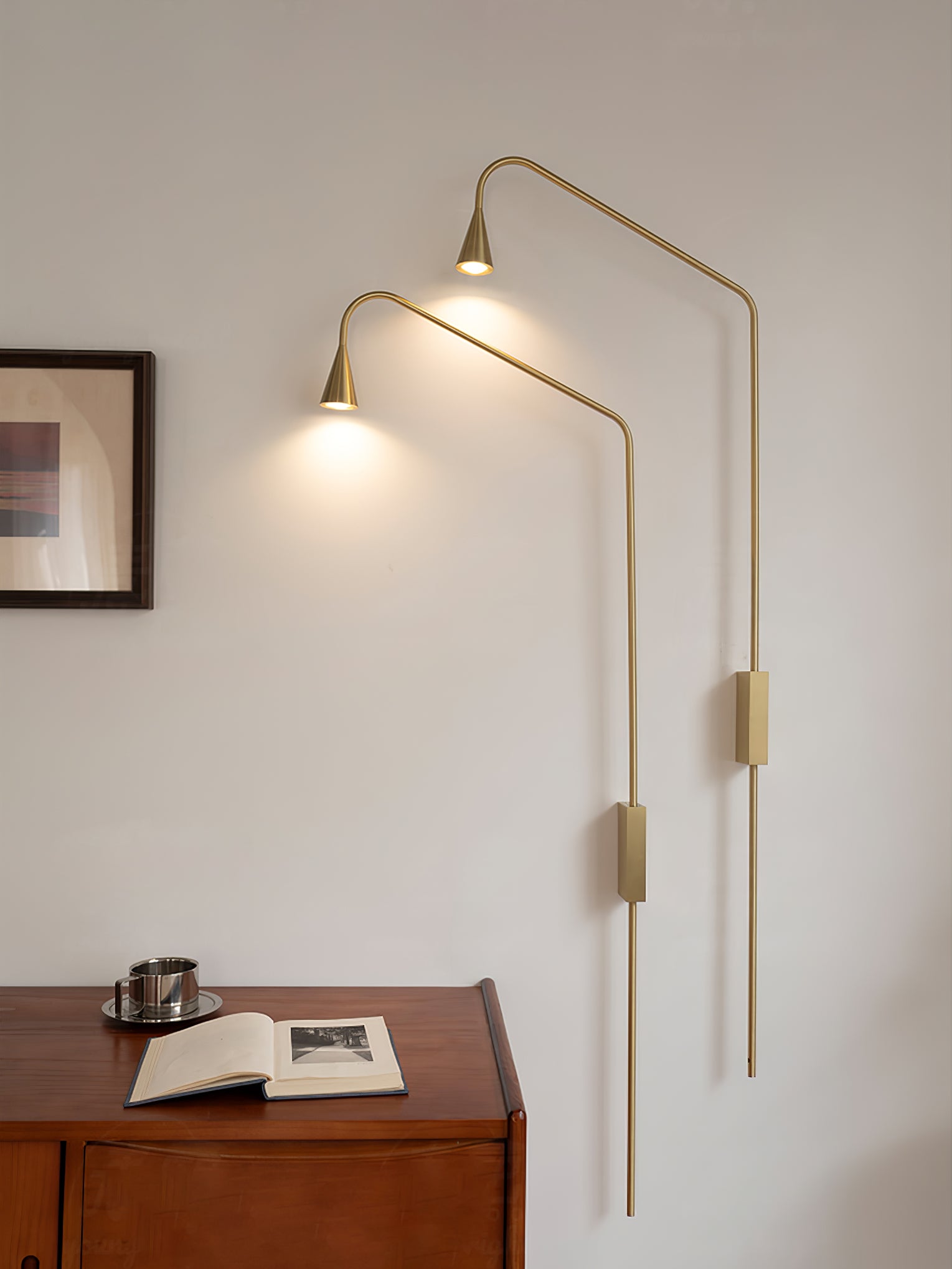 Pureform Wall Lamp