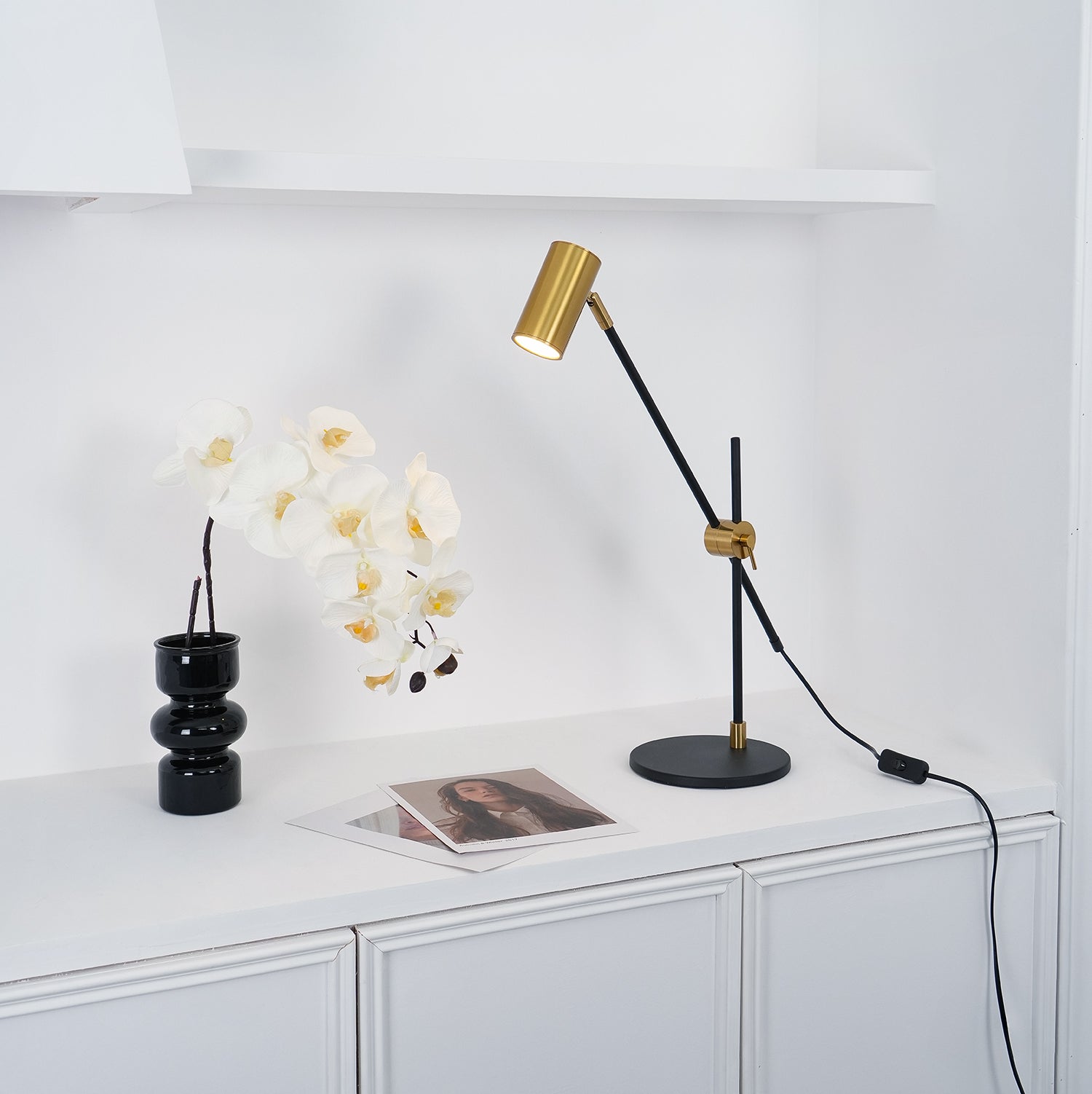 Lektor Table Lamp