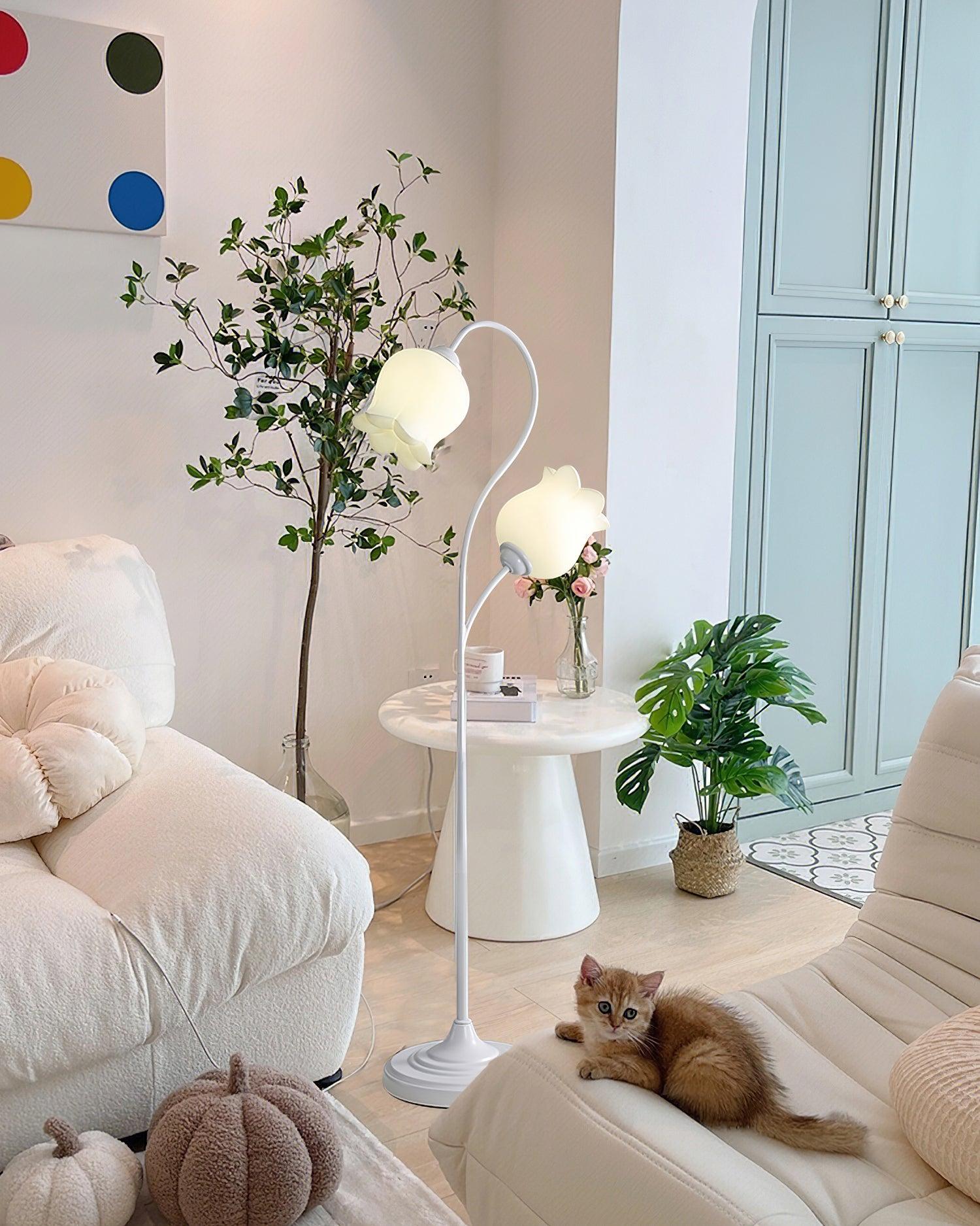 Lilium Floor Lamp