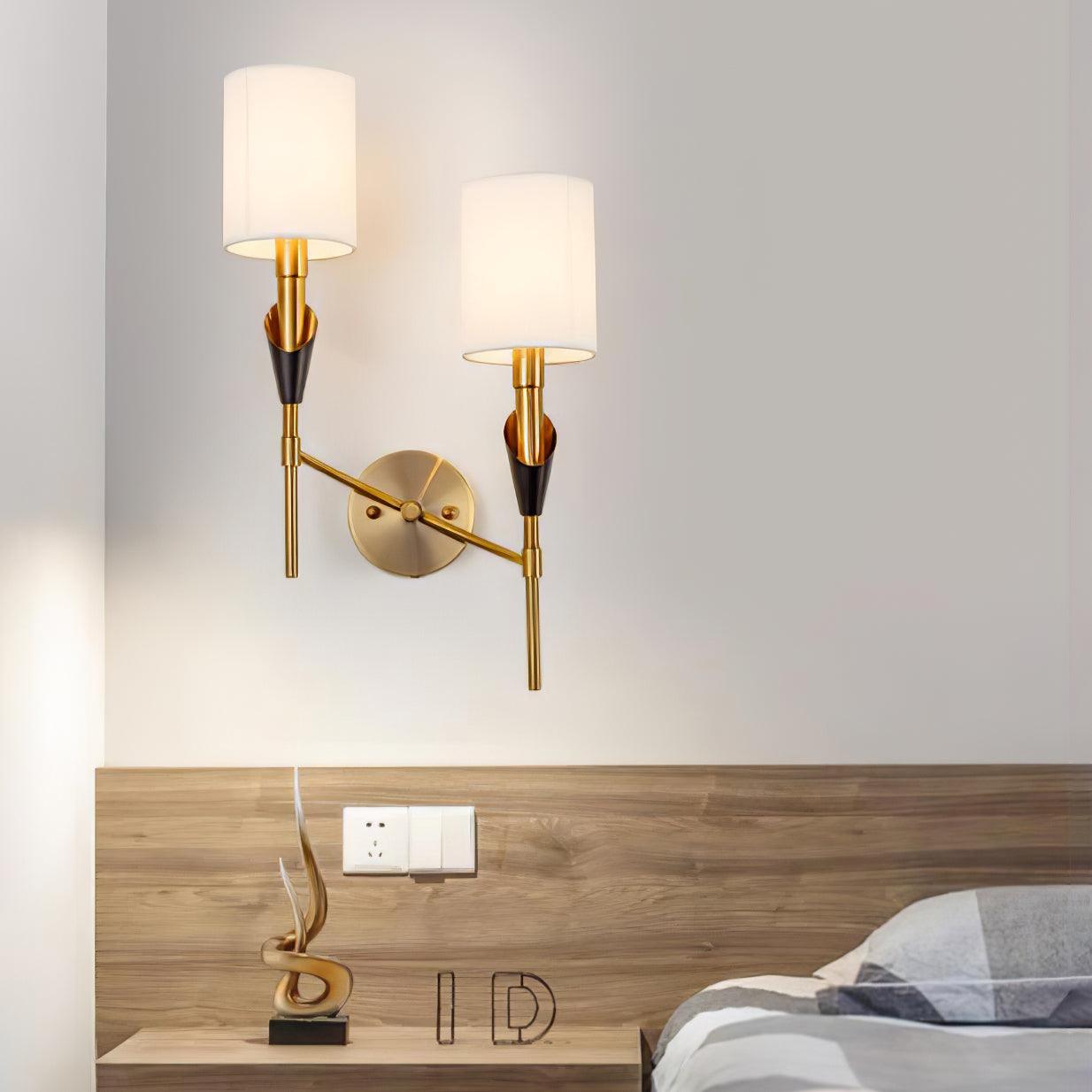 Tate Wall Lamp