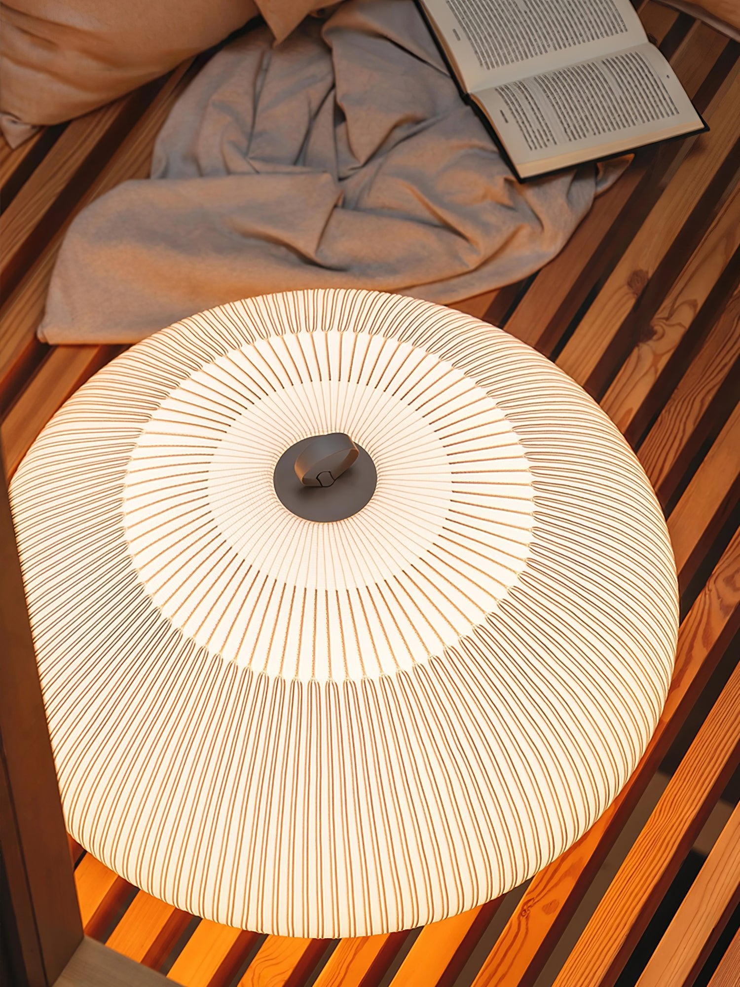 Lantern Knit Table Lamp