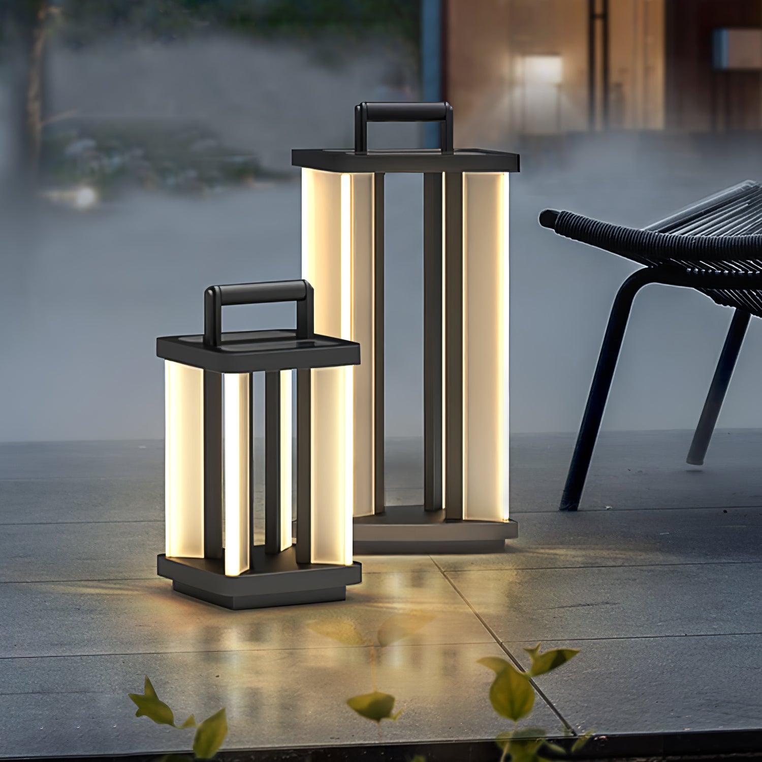 Metroluxe Outdoor Light