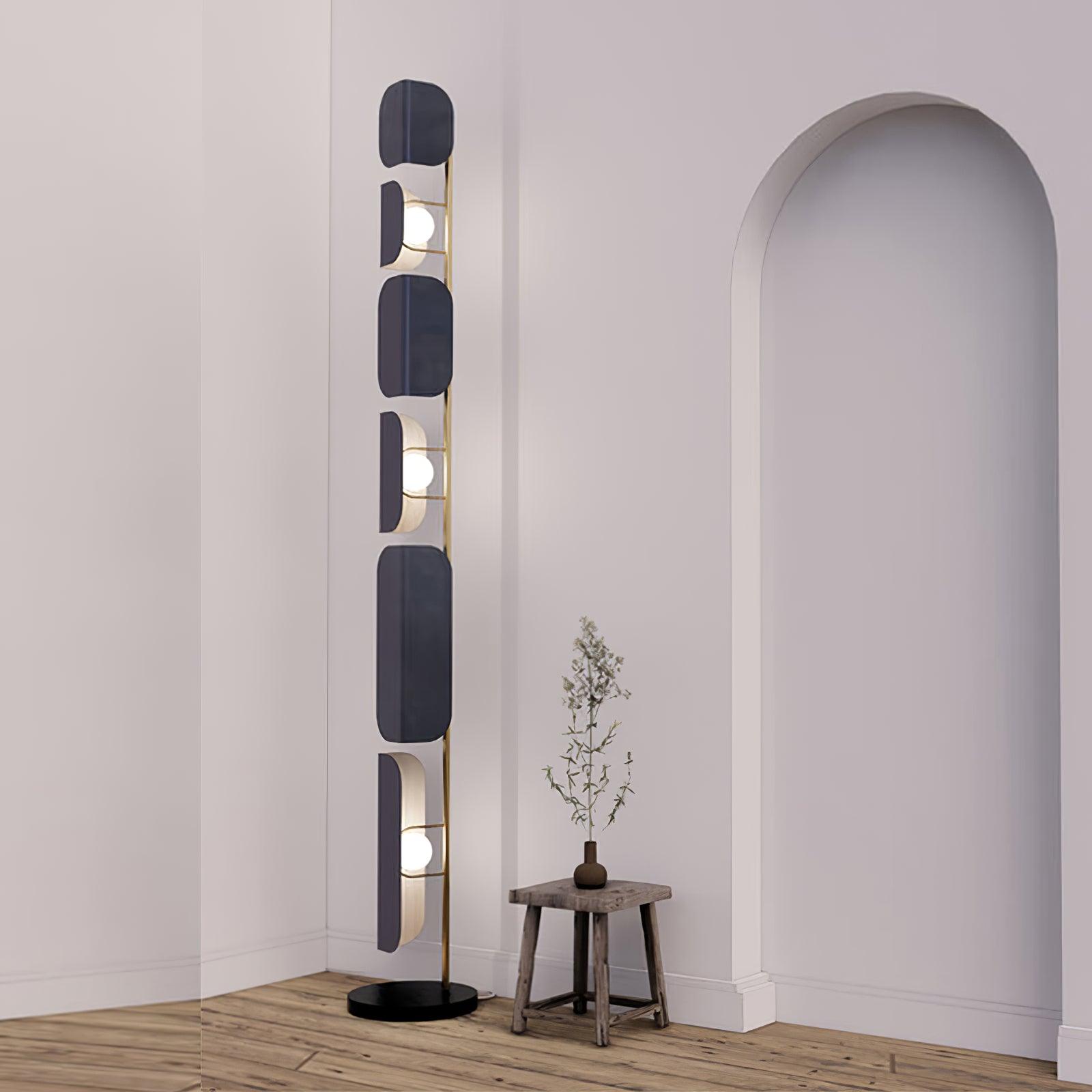 Leagan Floor Lamp