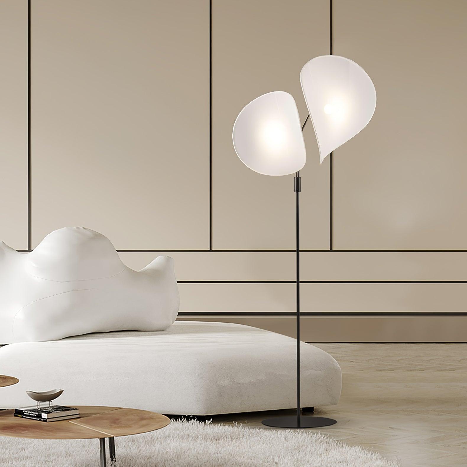 Manta Floor Lamp