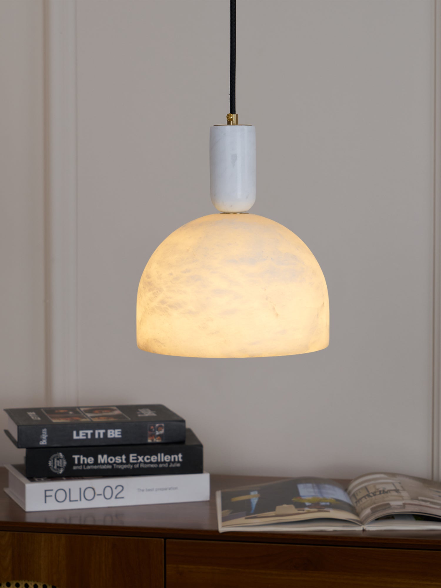 Blair Alabaster Pendant Light