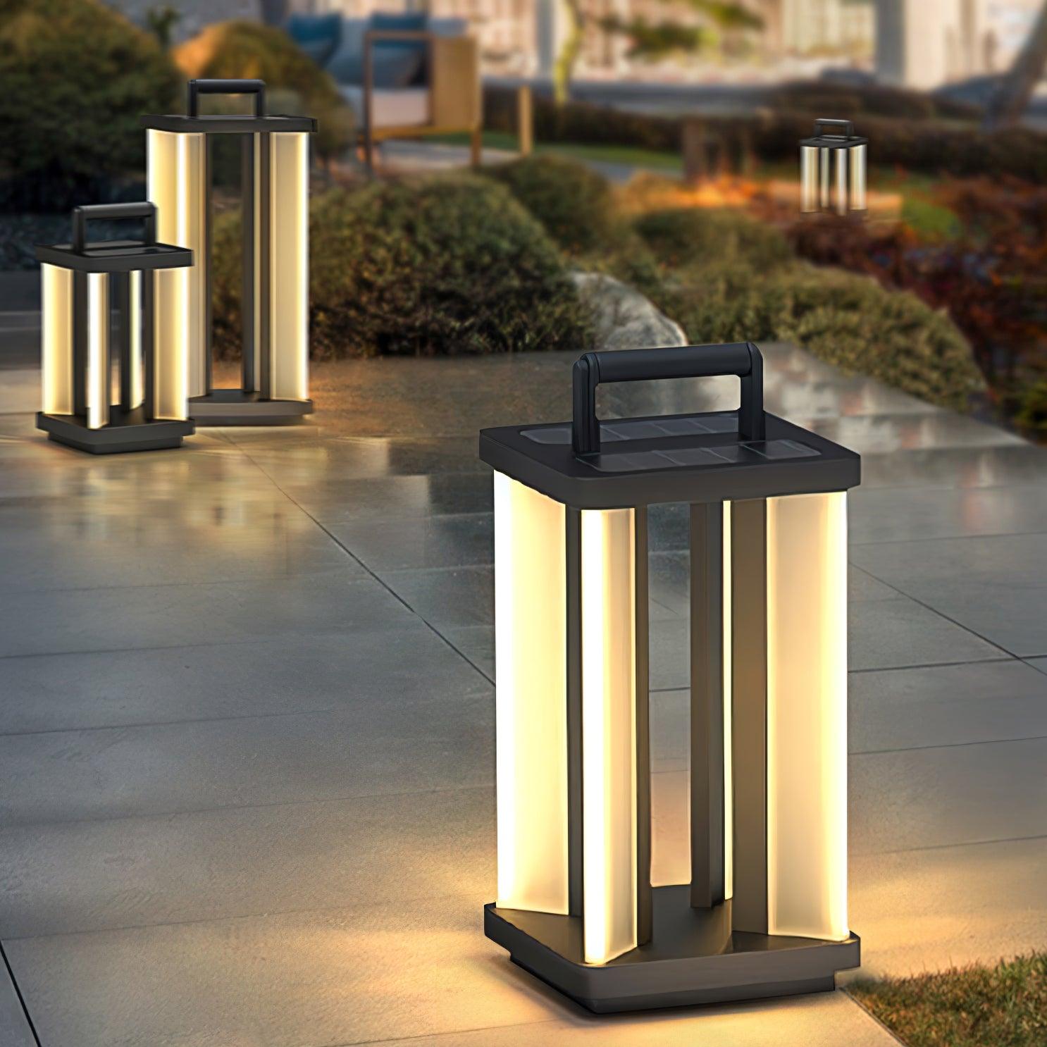 Metroluxe Outdoor Light