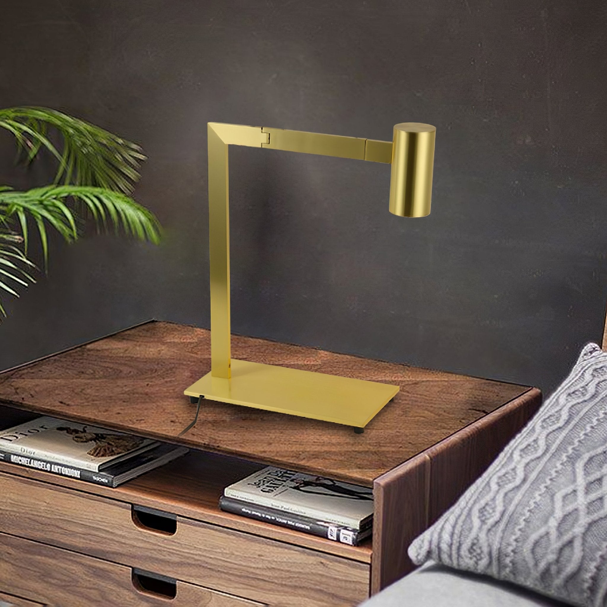 Mahari Table Lamp