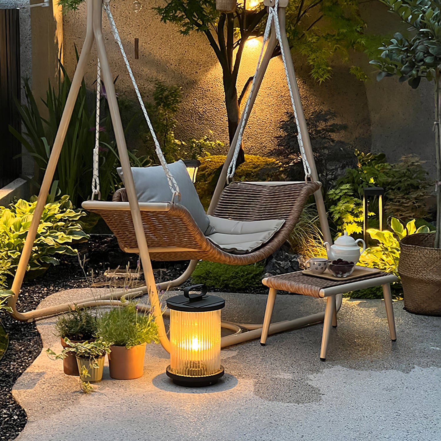 Lantern Garden Solar Outdoor Light