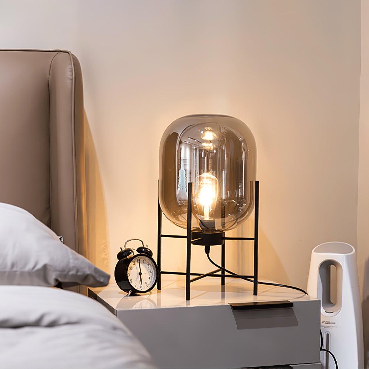 Oda Table Lamp