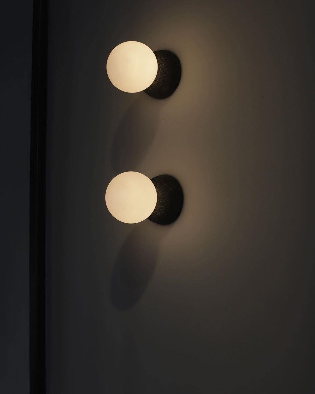 Origo Wall Lamp